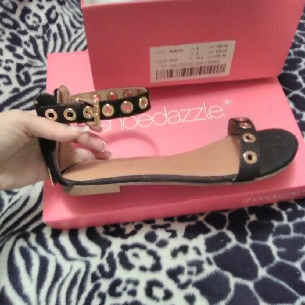 Shoedazzle sandals